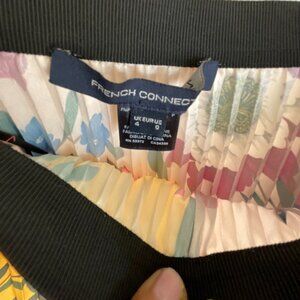 French Connection Women's Eloise Crinkle Floral-Print Midi Skirt in Size 0